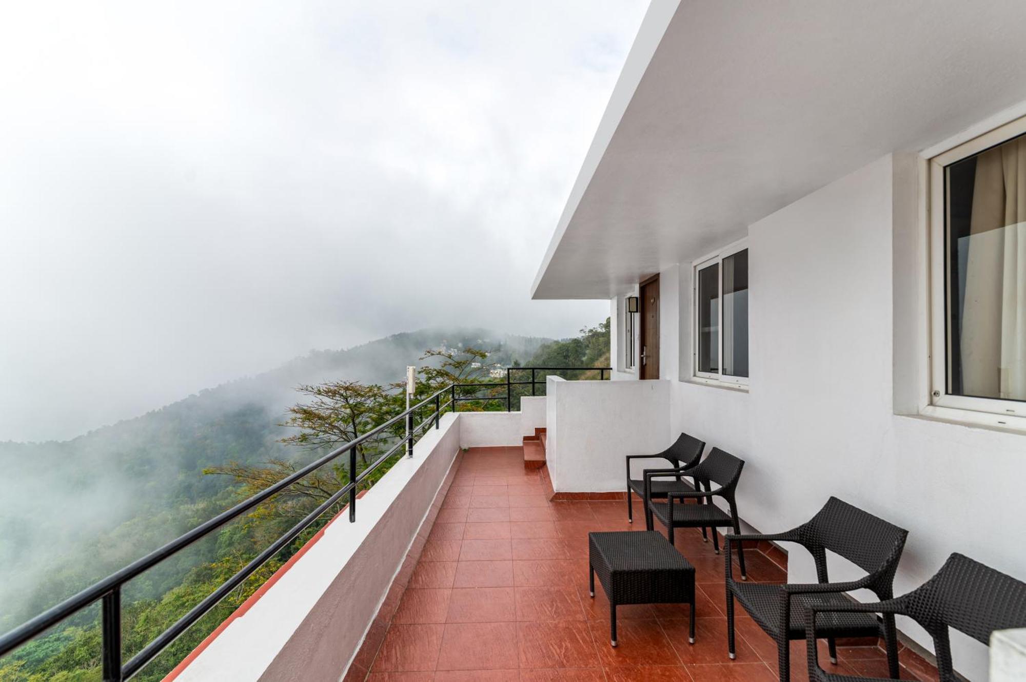 Sterling Yercaud Hotell Exteriör bild